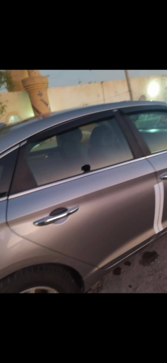 سوناتا 15 للبيع رقم بابل دولي  بسمي مكينه كير تبريد خير من الله سنويه لل 28 حادثها فقط بنيد ب امريكا مبدل مكينه صور الحادث ايضاً مرفقه 2400     السعر 115
***********
