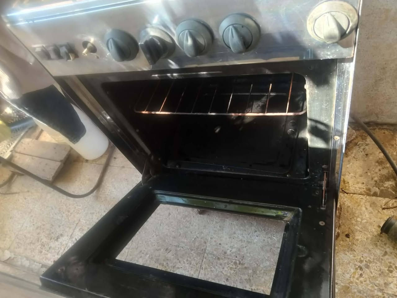 طباخ للبيع سعره 50 وبيه مجال


**إذا كنت صاحب هذا الإعلان وتريد حذفه لأي سبب، رجاءا أرسل رسالة إلى الدعم الفني**