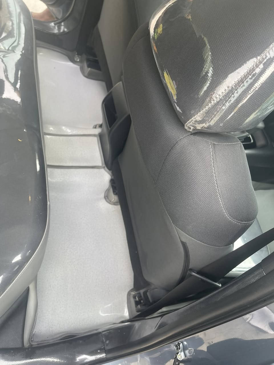 السلام عليكم
من فضلك إقرأ المنشور قبل لا تتصل !!!
كورلا 2022  للبيع وارد امريكي 
مواصفات LE 
شاشة كبيرة لمس
 كامرة 
سايد بريك دكمة  
رادار تعديل مسار 
 رادار اوتو بريك
 تحكم ستيرن
 اوتو هولد
 نظام ECO
 كروس سرعة
 لايتات زنون 
مانع انزلاق
رقم أربيل جديد البارحه ترقمت 
حادثها بنيد ، البنيد تبديل مبدل  
السياره بدون ايرياكات كلها سليمه 
بجم كبس 
أللون فيلي مميز 
سنويه بسمي جديد ل 2028
اني اروح وياك احولها 
سياره ماشيه37لف 
جام كهرباىي 
تحكم استيرن جهتين 
الحادث مرفق مع الصور 
السعر 155$ وبيها مجال  
للاستفسار ***********
