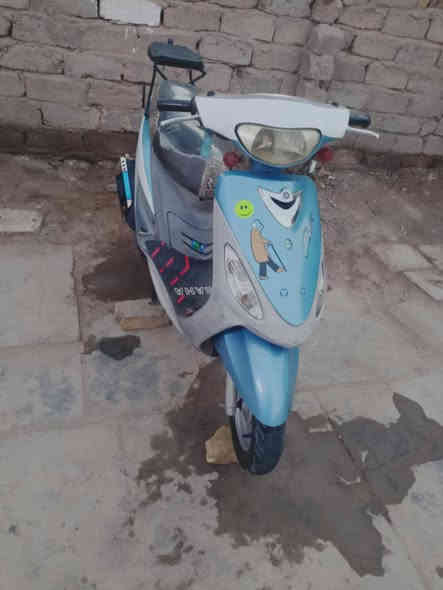 سلام عليكم شباب دراجة ماكس منغولي لبيع مكفوله كفاله عامه دراجه كامله اي نقص مابيه يم ابو جود ابو جود، وهاذه رقمه***********،
