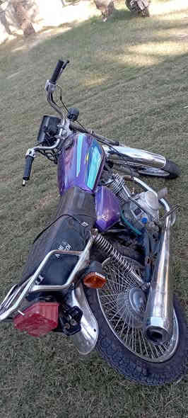 السلام عليكم دراجه للبيع موديل 20اوراق كامله مكينه خير من الله السعر 350 وبيه مجال  مكلف بالنشر رقم صاحب الدراجه *********** ابو هادي
