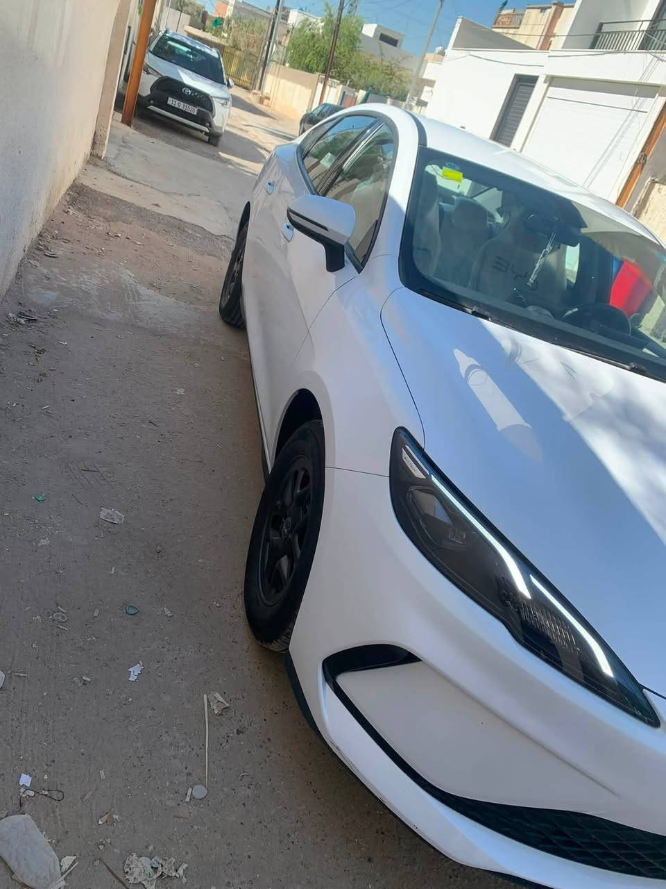 byd seal 05
موديل 2025
ماشيه22 الف 
بيها طخه بالجاملغ موضح بالسونار 
السعر 19.000.000 بيها مجال بسيط 
مكان السياره بغداد الاعظميه 
الهاتف: ***********
