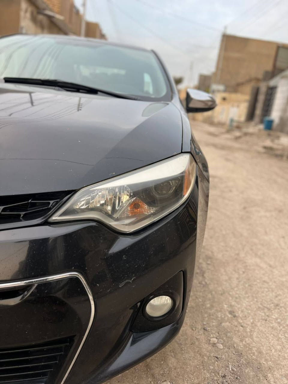 كورلا 2016 s سونارها موجود و السياره كدامكم 118 وبيها مجال قليل مكانها ديالى بعقوبه ***********
