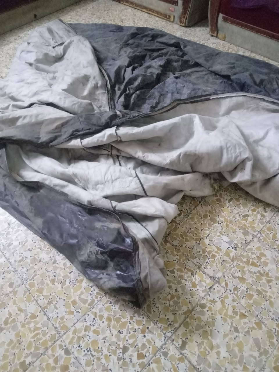 جادر سيارة مبطن مابي شي للبيع ١٥ ألف نهايتو ***********
