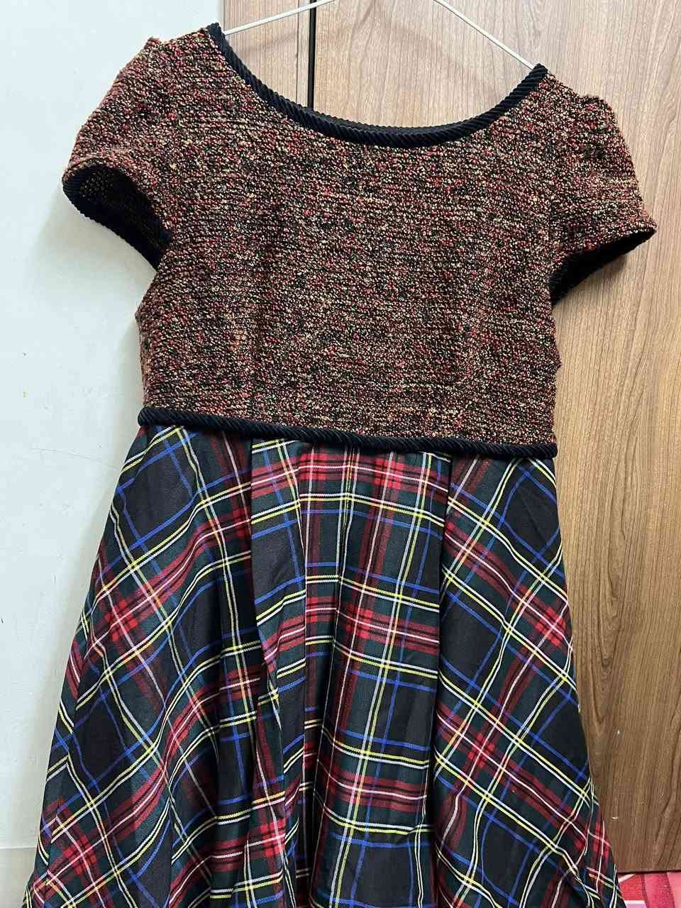 فساتين للبيع عمر٨ سنوات


**إذا كنت صاحب هذا الإعلان وتريد حذفه لأي سبب، رجاءا أرسل رسالة إلى الدعم الفني**