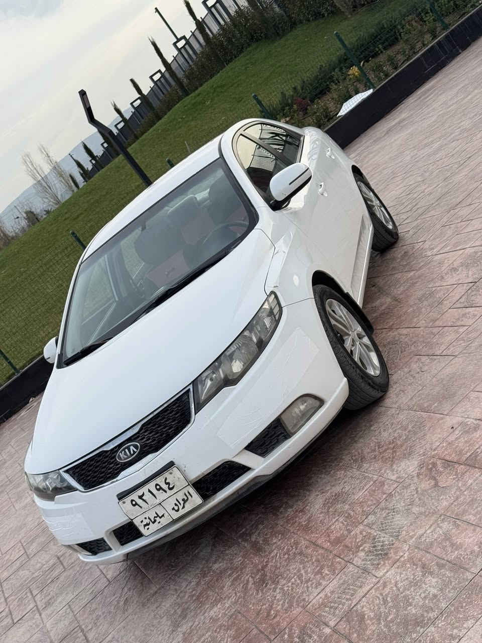 سلاو برایان
***********
***********
بێ بۆیاخ
سیراتۆ2011
گێرومەکینەی نەکراوەتەوە
مواسفات
Abs
ئاوێنە ئیشارەت
سوکان ڤۆلیۆم
شەش گێر
دەبڵ گێرسەنەوی تازە تەحویل و وەکالەت بەشەرت
