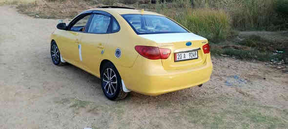 سلام عليكم
للبيع النترا موديل 10 سنويه جديده تبريد امصفره هيئه او غرامات سياره كامله مكمله داخل جديد مكينه2000 حاويه جديده تبريد تدفئه كهربائيات كلها شغاله سياره كامله بسمي تخم تاير جديد رقم دولي سياره ما ناقصها شي 
السعر 96بيها مجال للشراي رقم الهاتف ***********
