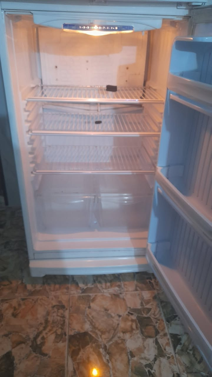 ثلاجه للبيع ٢٤ قدم السعر ٣٥٠ مكان زعفرانيه


**إذا كنت صاحب هذا الإعلان وتريد حذفه لأي سبب، رجاءا أرسل رسالة إلى الدعم الفني**