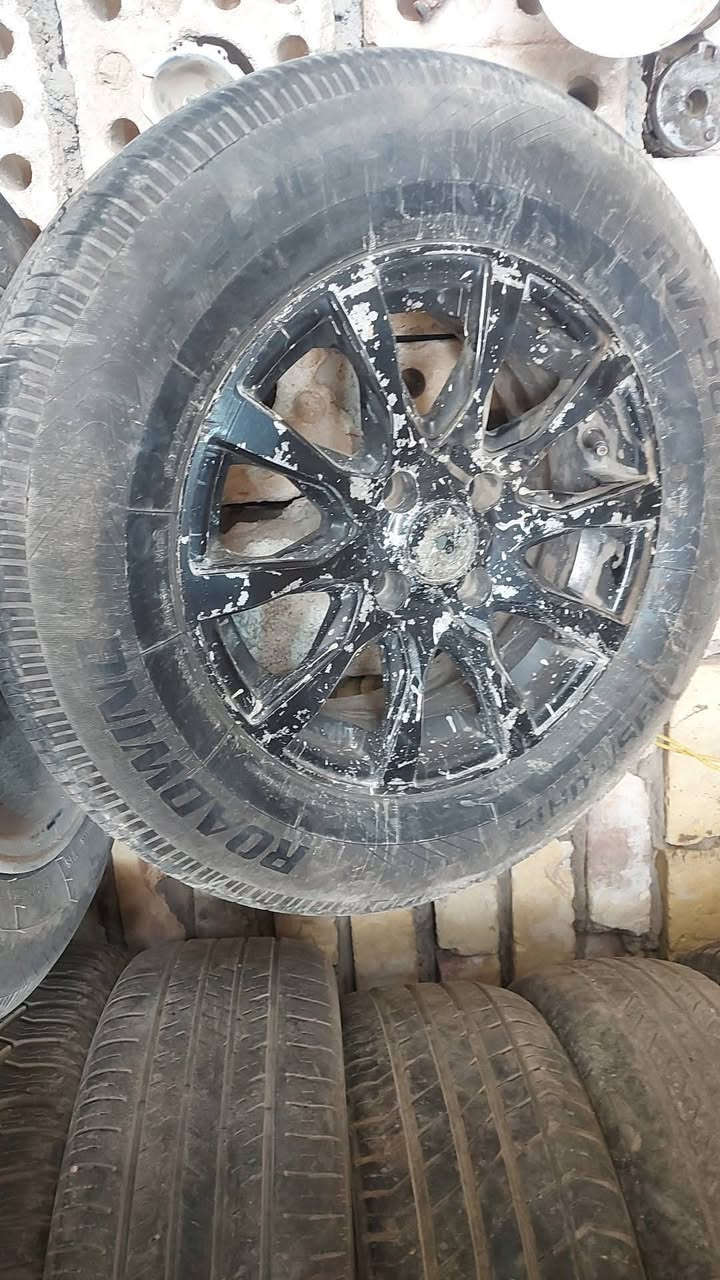 بكلايت زعره نضيف سعر ٧٥ ويل ١٤ معه تخم تاير جديد سعر ٢٠٠ ويل ١٥ معه تخم تاير جديد سعر ٣٠٠ للتواصل ***********
