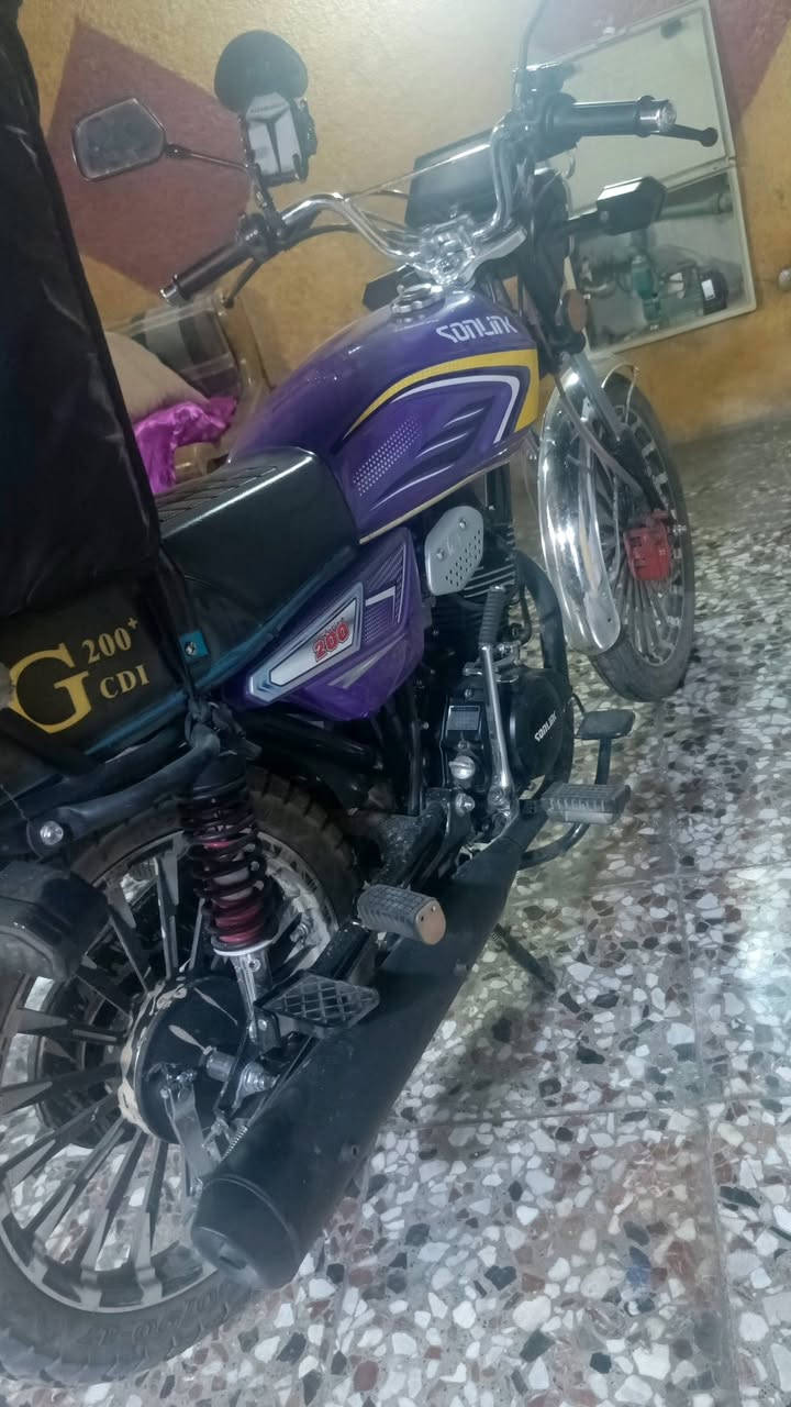 السلام عليكم دراجة سافان 25 مكينه كفاله 
السعر 700 بيه مجال بسيط بقيه تفاصيل وشبيها عالخاص 
واتساب ***********
***********رصيد مكاني بغداد حي النصر
