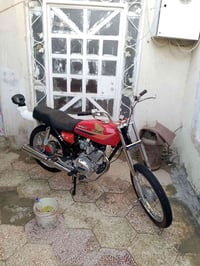 دراجه للبيع شاصي 20 مكينه وغراض 23 اصولي اوراق كامله وكيله عارضي مكينه...