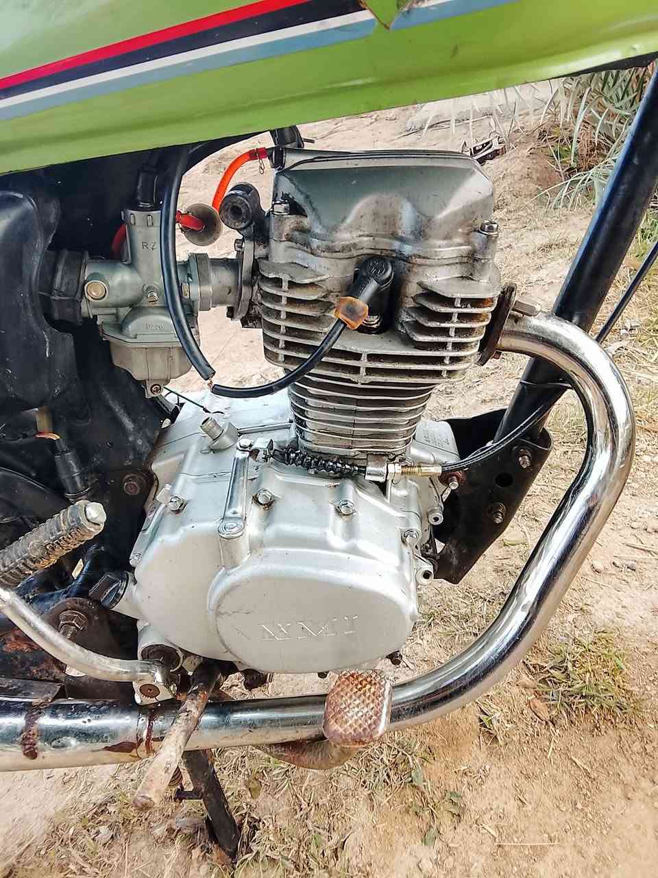 السلام عليكم اخوان
نامه للبيع بدون اوراق 
خير من الله كامله والكمال لله كهربائيات ضفيره باتري لايتات اشاير  دبلات كله شغال محرك مفتوح بس مكفول من كلشي  ابلاديه دراجه كلش ناعمه وسياقتها حلوه.
سعرها 350 وبيها مجال للناس الخيره 
مكان شطره -حي النهرين 
***********
