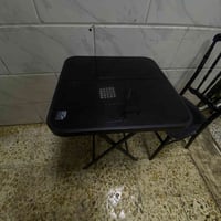 ميز طعام عدد 2 معا كراسي عدد 6 جدد كلش سعر مناسب 60 الف بغداد بلديات 0...
