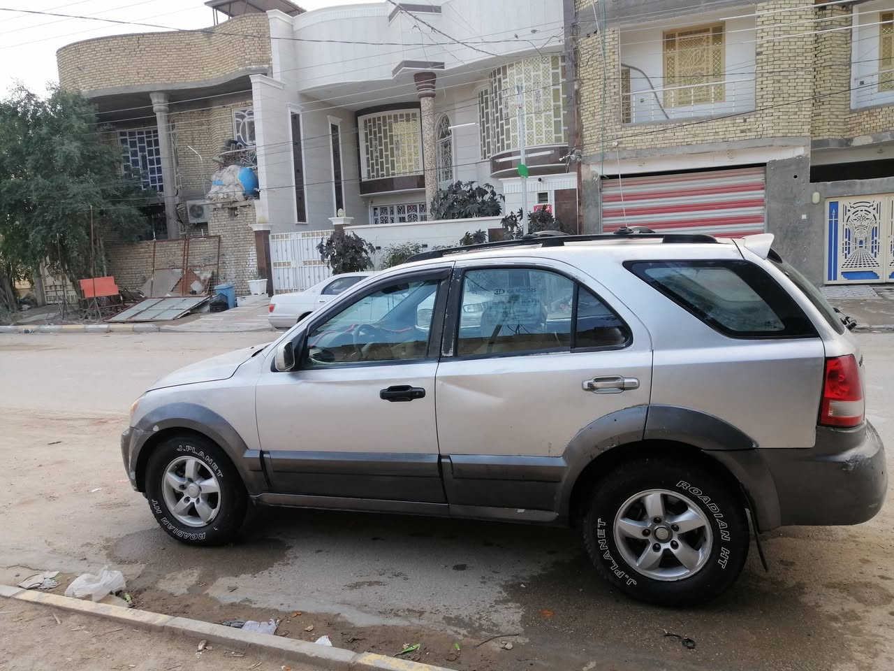 السلام عليكم للبيع سورنتو موديل 2006 فول مواصفات. رقم بصره نكليزي سنويه ل 30. مكينه وكير بلاد V6. مكفوله كص ونقل جثه وعيب شرعي. حداديه جديده تخم تاير جديد  .   السعر 68 وبيه مجال .مكاني ناصريه مركز 
***********
