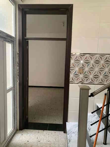 بيت للبيع عنوان الدورة البوعيثة مجمع السلطان
نوع الملك طابو زراعي سند 25 

المساحة (100 متر) 
٢ غرف نوم وحمامات ٢ استقبال وصالة ومطبخ حار ومنور ٢ *٢

رقم القطعة (1091)  شارع/6/ السلطان 2

سعر140 مليون

***********
