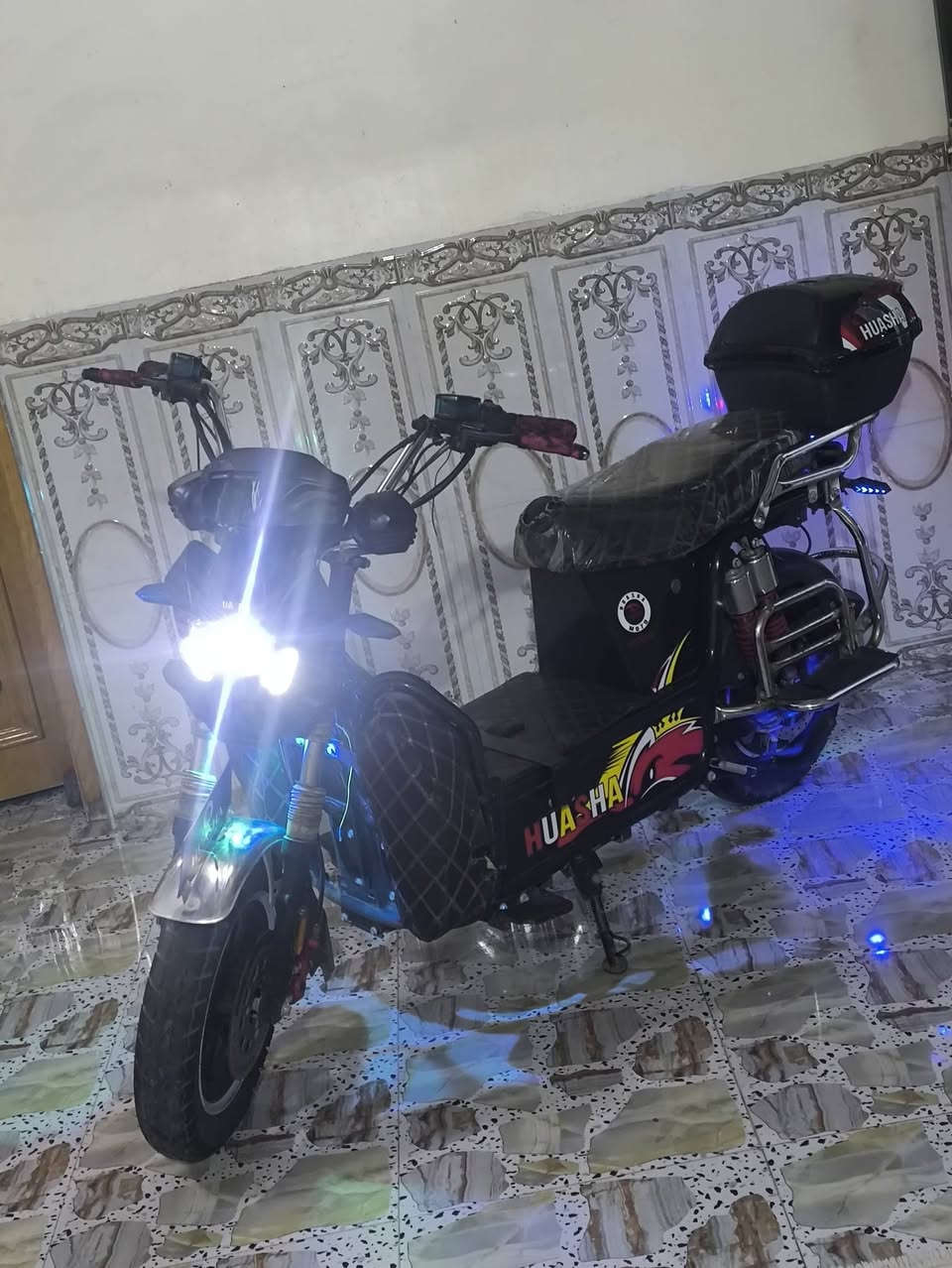 سلام عليكم خوان عندي دراجه شحن هيوشه ريد بيعه سعر 400 و شراي بي مجال مكان الرمادي رقم هاتف 7801553929


**إذا كنت صاحب هذا الإعلان وتريد حذفه لأي سبب، رجاءا أرسل رسالة إلى الدعم الفني**