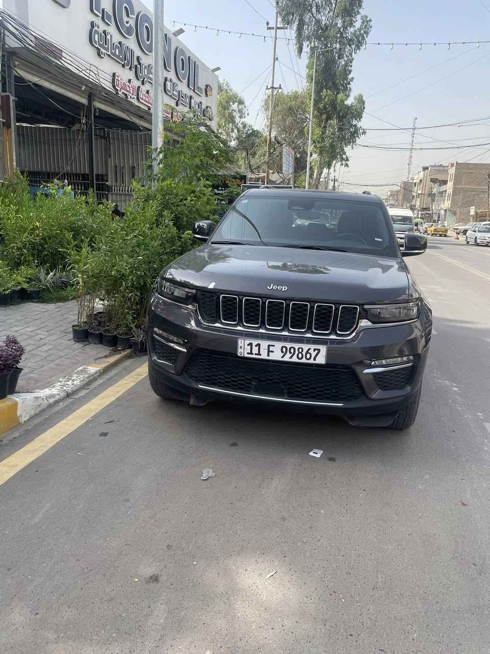 جيب شيروكي لمتد هايبرد موديل 24 
اخت الكلين طخه بسيطه بيها بچاملغ الايمن 
سعرها بسيط خابر وتدلل
***********
