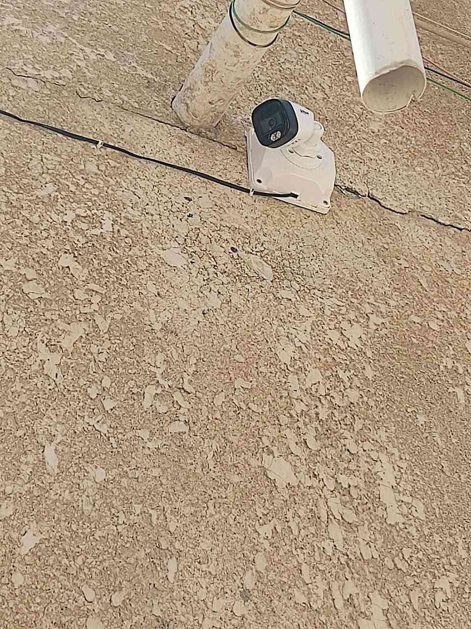 تم بفضل الله عمل وتجهيز كامرات شركة دهوا 2ميكا بكسل عدد 2 كامره اصلي ضمان السده منزل السيد احمد الشريفي وربطها على الهاتف النقال عمل وتجهيز كافة انواع الكامرات اصلي ضمان وبانسب الاسعار السده.المفرق للاستفسار الاتصال *********** متواجد عالرقم دائما فني تركيب الصحن وتقوية الاشاره ونصب المنظومات الرياضيه وتركيب البلازمات الجداريه
