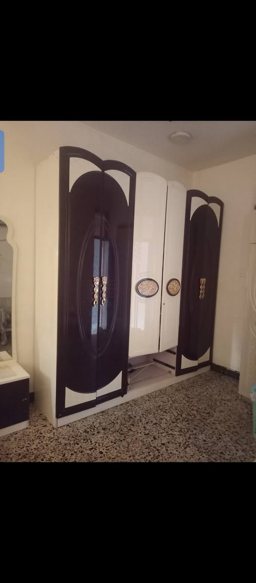 غرفة كاملة ميلامين مع ميز تلفزيون بالزعفرانية


**إذا كنت صاحب هذا الإعلان وتريد حذفه لأي سبب، رجاءا أرسل رسالة إلى الدعم الفني**