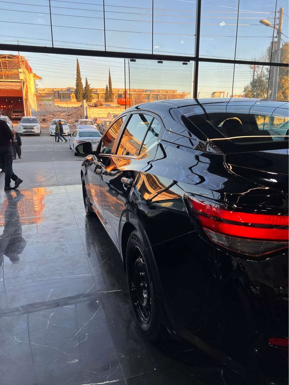 نیسان سێنترا مۆدێل ٢٠٢٤ S
مواسفاتی S معروفە 
٣٤٠٠٠ مایل ڕۆشتوە
گاعی و هەمو شتێکی شەریکەی لەگەڵە
تەنیا قەباخ سندوقی بۆیاخە بێناوگرتن و بێ ئێرباگ
سەیارەکە پێشی کەپسە و شوشەییە
ڕەقەم کاتیە و سێ مانگی لەگەڵە بۆ ڕەقەمکردن
سعری ١٣٤ گەڵا و مجال
ڕەقەم شانسی دانراوە لە ڕەسمەکان
ناونیشان - سلێمانی 
*********** السليمانية, العراق
