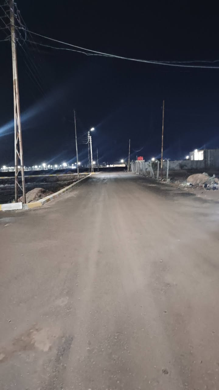 السلام عليكم بيت للبيع قرب عمارات الزيتون بيت اربعمية متر سقف كونريريت غرفتين وصالة ومطبخ وبراني السعر على هذا الرقم ***********
