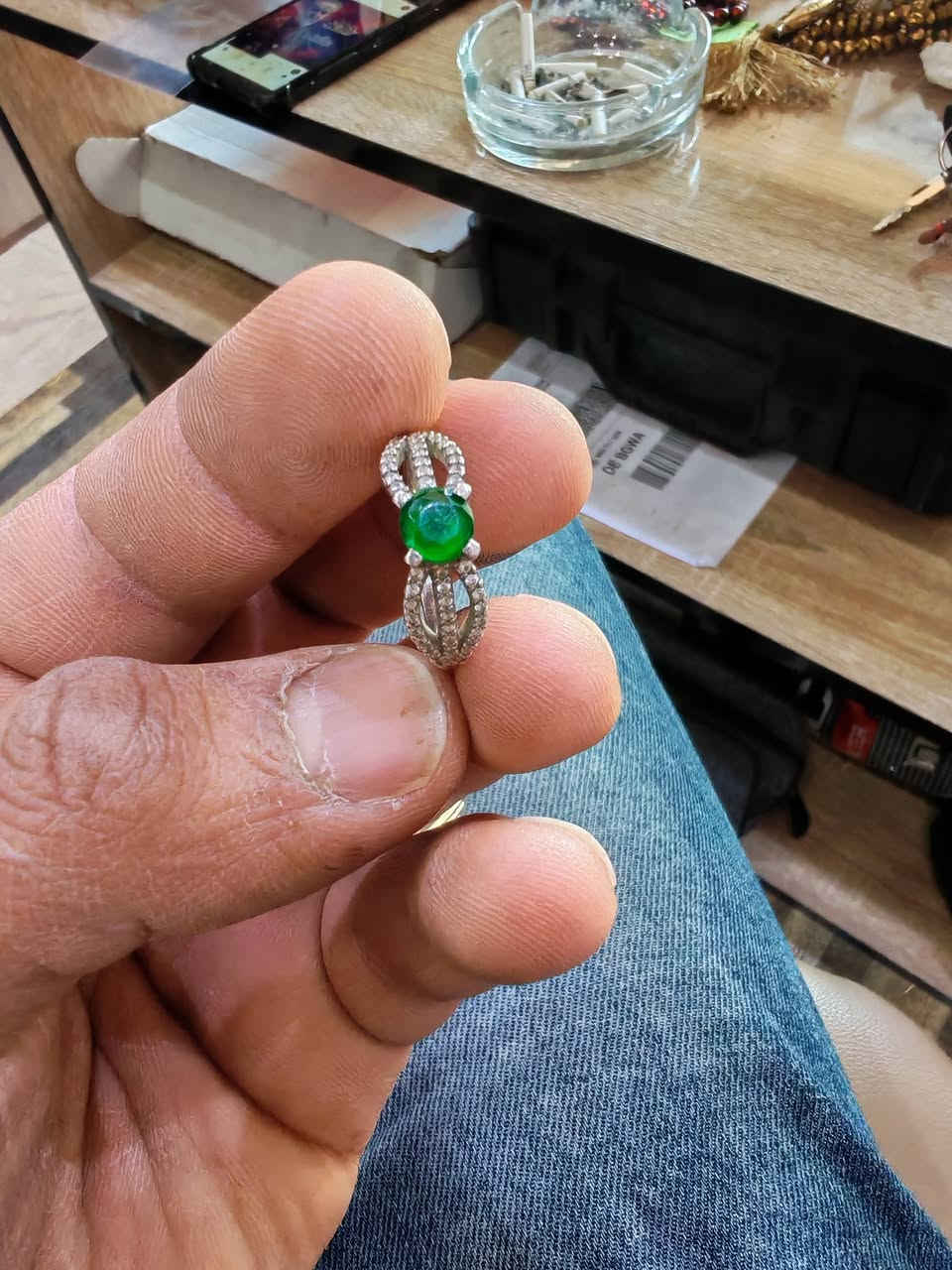 خواتم نسائية فضة 925
موديلات إيطالية 
مقاس الزفير 15
مقاس الزاركون 17
مع زنجيل نسائي خفيف تقريبا غرام ونص 
*********** بغداد 
سعرهم 35 ألف كلهم
