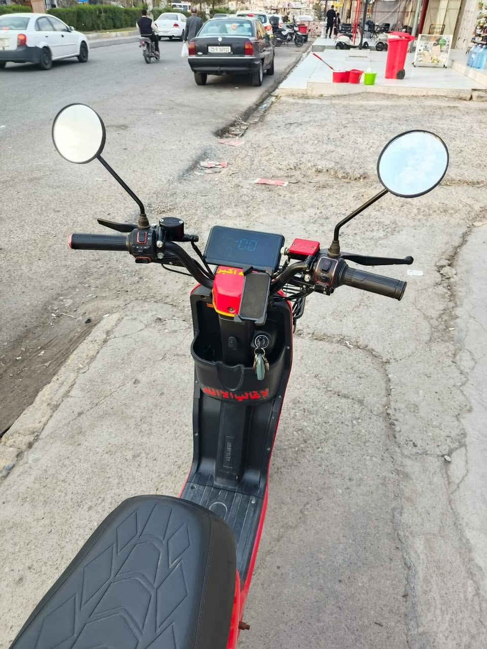 دراجة R9 للبيع للاستفسار الاتصال على الرقم ***********
