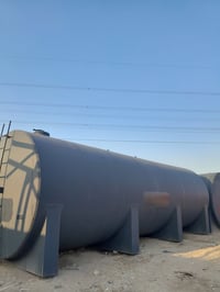 للبيع خزانات سعة ١٠٠ الف لتر استفسار  ٠٧٨٠٢٦٠٨٠٤٠