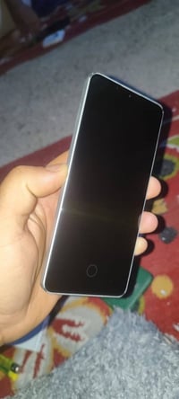 للبيع نضيف ذاكرة 512  قفل ب300  الشراي هذا رقمي 07882998862  لحد يعامل...