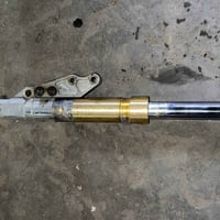 صدر سكنس نثيه dyاصلي لون ذهبي مضيف الدبل مكايم يشتغل رايده ب 75 وبيه م...