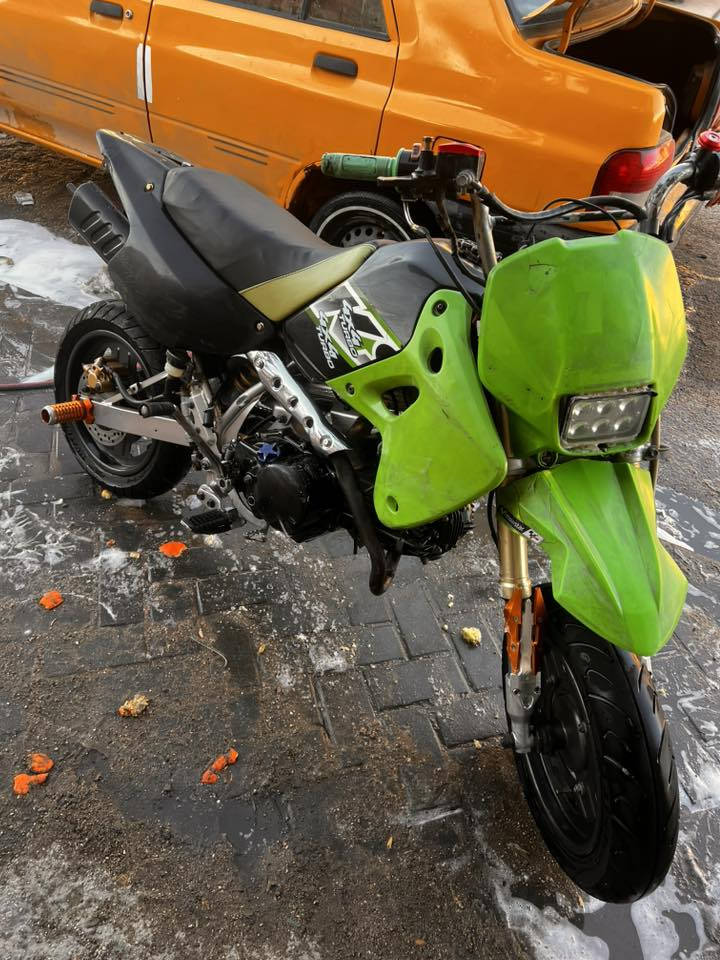 كاوسكي ربع 110 بلاد لبيع 

السعرر 800 بيه مجال


**إذا كنت صاحب هذا الإعلان وتريد حذفه لأي سبب، رجاءا أرسل رسالة إلى الدعم الفني**