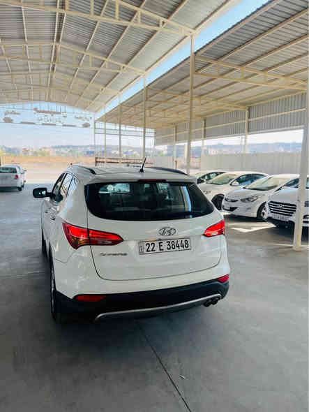 هونداي سنتافي ٢٠١٤ خليجي ويل ١٩ محرك٢٤٠٠ دوش مرغوب  داخل اصفر مراية شفط تحديد سرعة رقم و سنوية جديد سعر ١٦٦ ورقة ‭٠٧٥٠ ٤٦٧ ٨٢٨٠‬عنوان قضاء بردرش اكر
