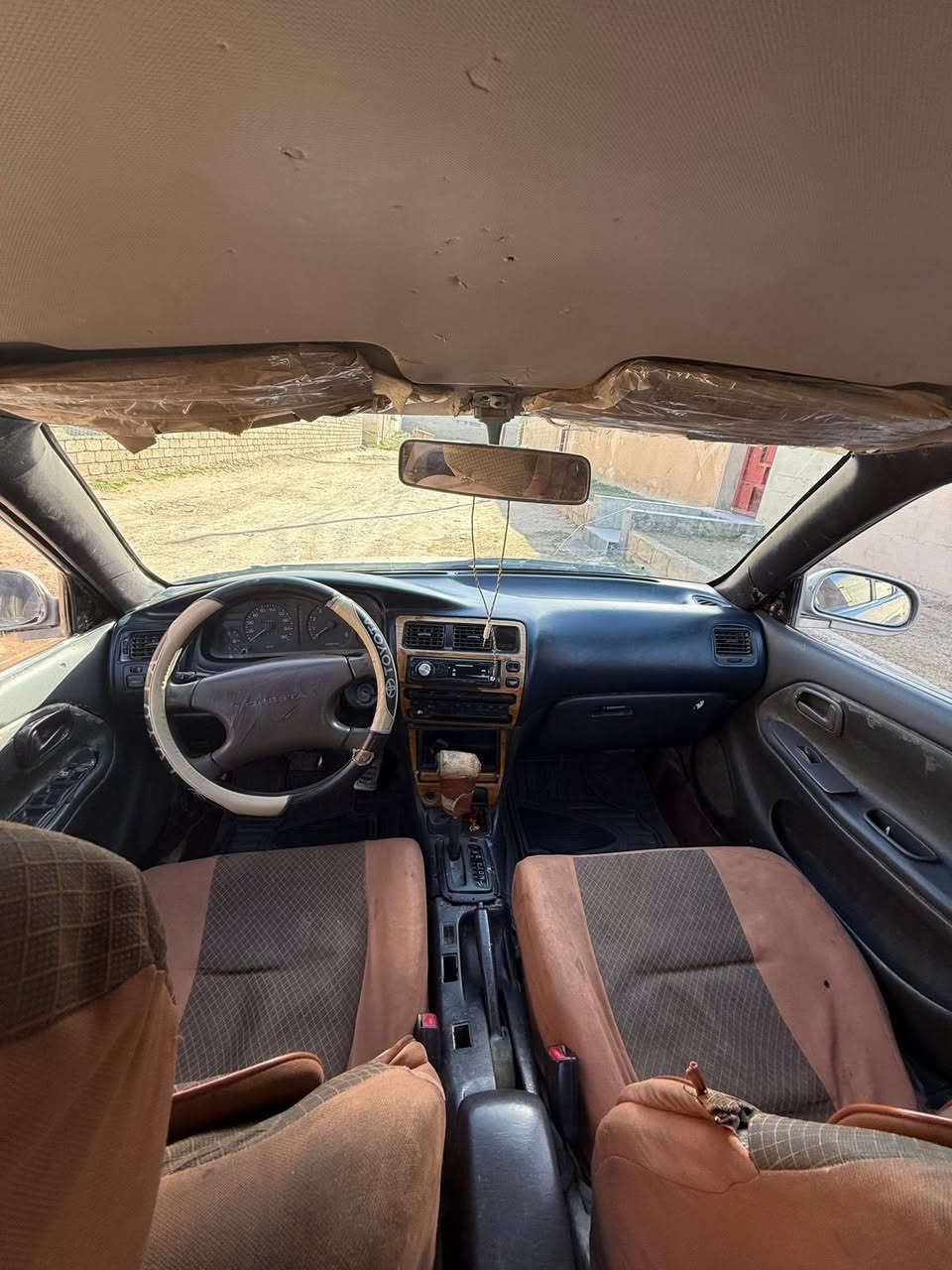 السلام عليكم..
للبيع بسعر مناسب جدآ 50 وبيها مجال بصيط…

 

كورلا موديل 1991 محور…

السياره رقم نينوى سنويه مساقطه…

مصبوغه فرن حراري درجه اولى….

السياره بيها نقوصات قليله….

محرك 1600 بدون بخار وبدون تنقيص…

كير بدون عيب…

صدر نص عمر…

تواير نص عمر…

ويل كب حجم 16…

مسجل وسماعات4…

دشبول جديد…

السياره نضيفه من الخارج والداخل…

مكان صلاح الدين قضاء بيجي…

‭0770 631 5201‬

وحياكم الله…
