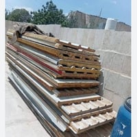 سندويچات للبيع عدد 5 نضيفات قياس الوحده 4 امتار السعر  الوحده 30 وبيه ...