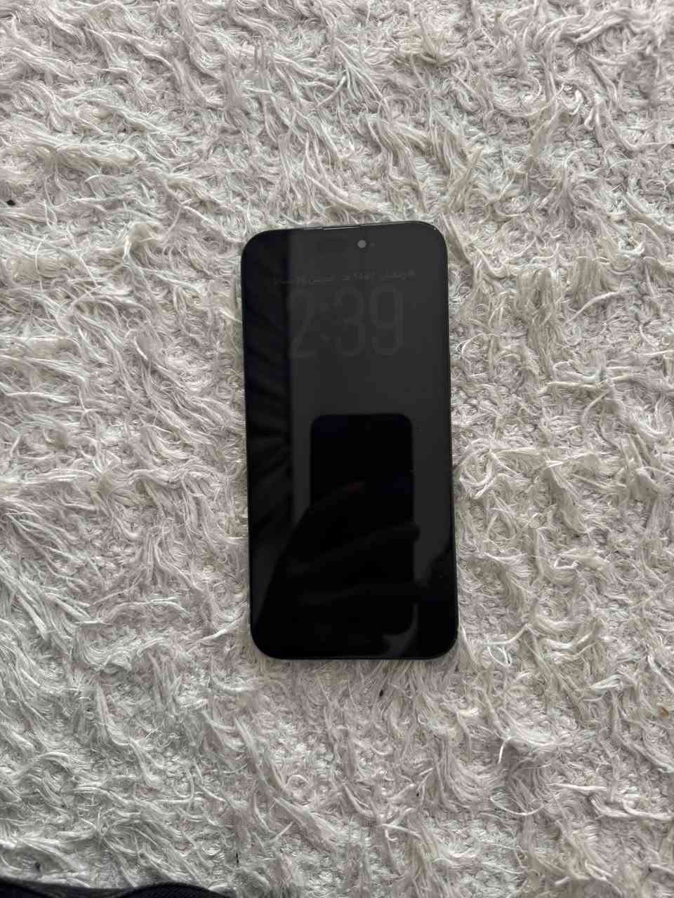 السلام عليكم 
ايفون 15 برو ماكس 
ذاكرة 256
بطارية 86 
مبدل شاشة نوعية زينة 
***********
