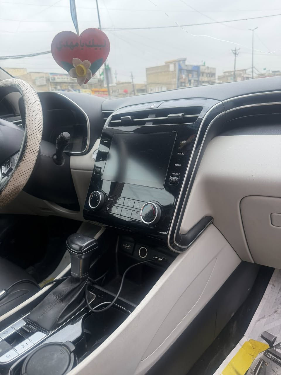 البيع توسان  موديل 18 رقم بغداد  ***********
