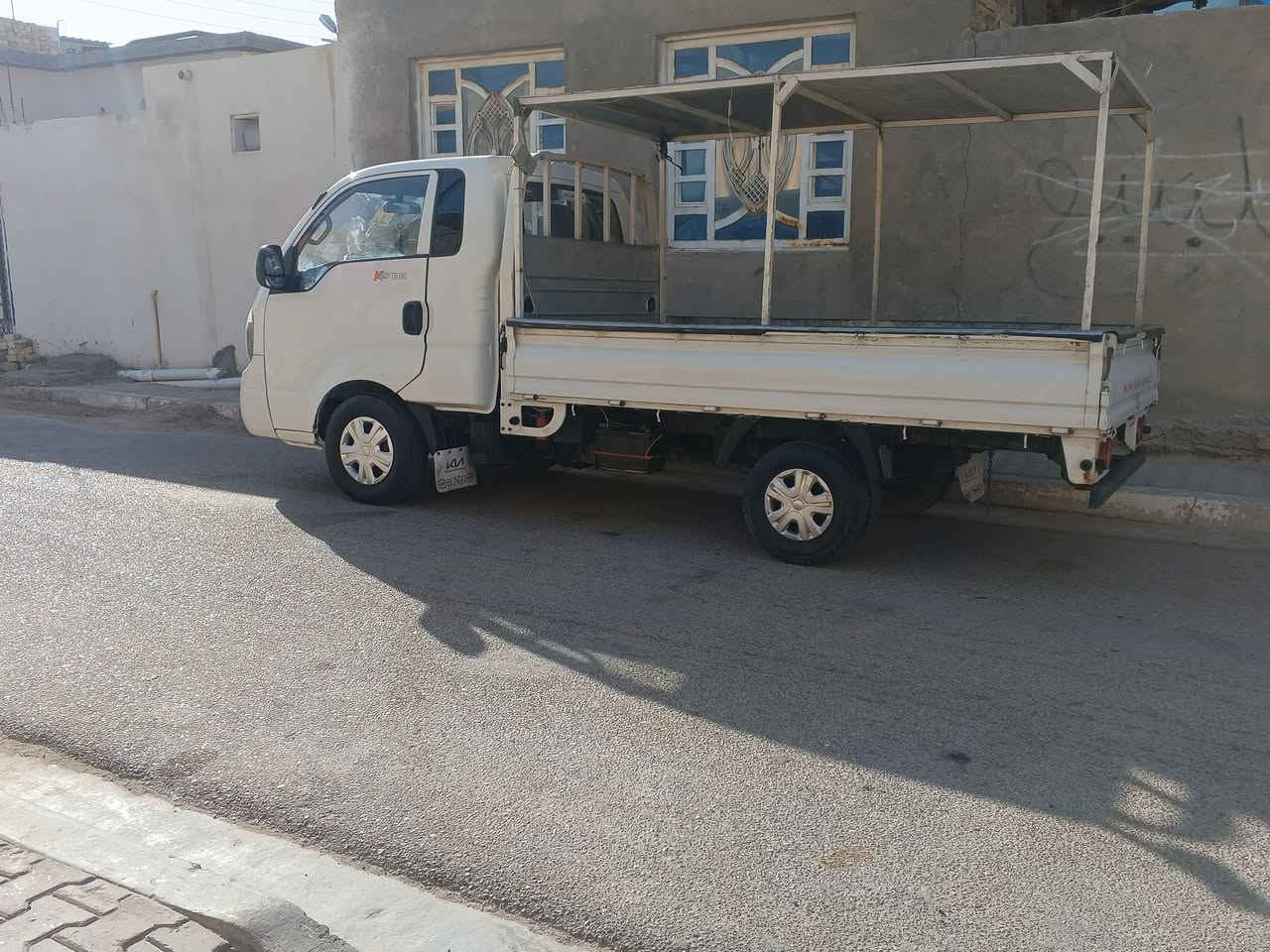 سلام عليكم كيه بنكو  البيع مفتوح موديل 2015سياره مكفولة كفاله عامه لا ضربه ولا صبق سياره بسمي رقم ميسان نكليزي تحويل ثاني يوم مكان بصره الدير وسعر خاص واستفسار علا هاذ رقم
***********
