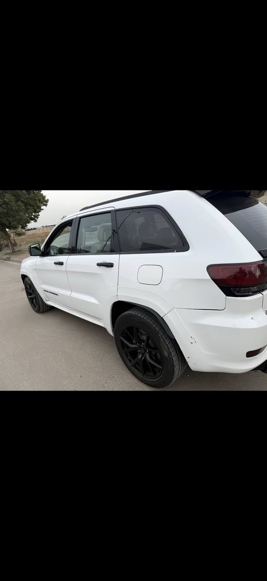 ٢٠١٨ خليجية
فول واحد على واحد لمتد ثلاث شاشات
شادلها كت اس ار تي ،،، الدعاميات البنيد القديم موجود
مبدل بيها محرك ( طابوكة)
السعر ٢٥٠٠٠ الف دولار بيها مجال بسيط للشراي 
*********** وتساب
