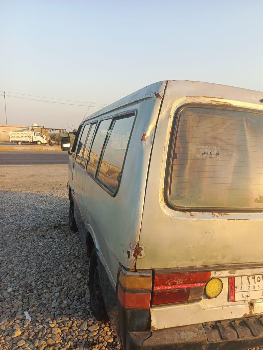 السلام عليكم كيا بستا موديل 93 
للبيع 
سنوية لغاية ٢٠٢٨ 
تخم تاير جديد بيها مشدود قبل كم يوم
حداديه نص ونص
كهربائيات كلها شغاله 
مكينتها بيها تبخير بس بدون تنقيص
كيرها بالجيس حاوية
عضمتها زينة 
عوزها بريش الابريك دوستين
شواصيها حلوات 
اخوان هاي كل تفاصيلها الي تعجبه يخابرني او يراسلني وياخذ عيوني.
ومكانها كربلاء 
وتريد تحويل او تريد وكالة هم حاضر 
وسعرها مناسب
***********
