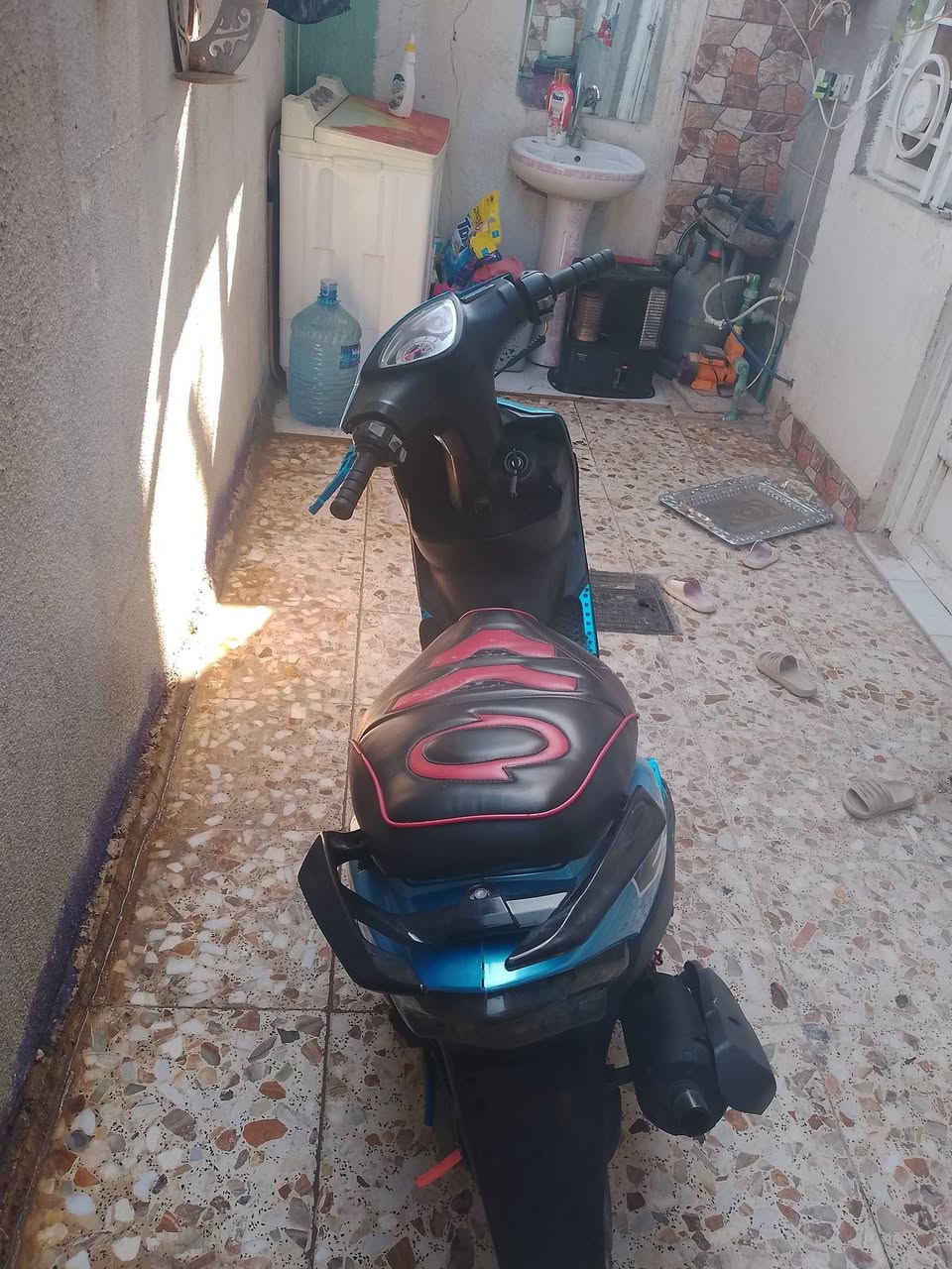 للبيع دراجه ماكس عدله مكينه 55مزوده بيه غراض رياضي شلعه ومعدل شرط كهربائيات كله شغاله تايرات جدد نكره سلف بكل وقت السعر 450وبيه مجال المكان كربلاء الحر للاستفسار ***********
