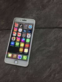 آيفون 8 بلس • بطارية 100% • شهربان