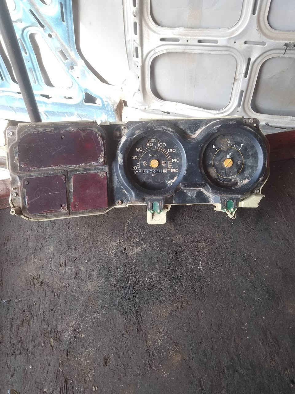 غراض شوفرليت للبيع العنوان موصل 
***********
