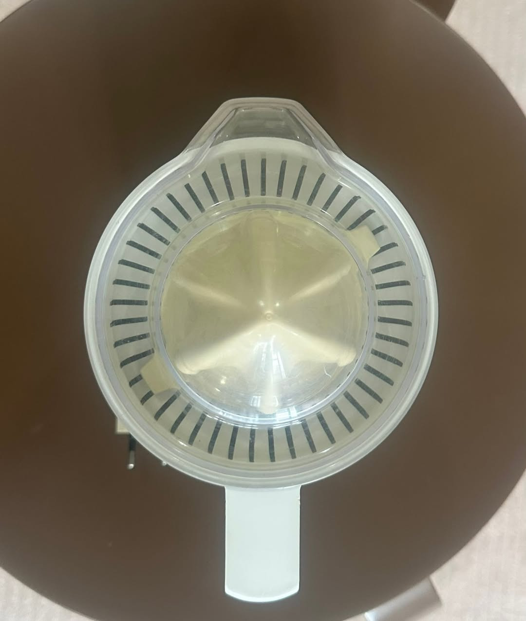 معصارة برتقال ❤️BRAUN ❤️ (براون) اسباني انتاج الثمانينات استيراد المنشأة العامة العراقية  بحالة ممتازة ونضافة عالية جداا وكما واضح بالصور
للاستفسار  مراسلة الصفحة✉️
للاتصال راسل الصفحة وسيضهر الرقم📞📞


**إذا كنت صاحب هذا الإعلان وتريد حذفه لأي سبب، رجاءا أرسل رسالة إلى الدعم الفني**