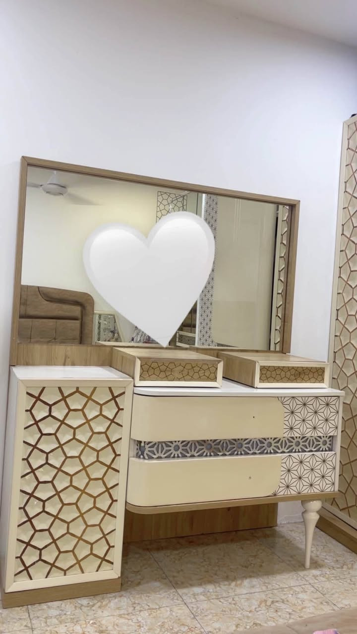 ✨ غرفة نوم للبيع – نظيفة  ✨

🛏️ غرفة نوم كاملة مكونة من 7 قطع، استعمال نظيف ومحافظ عليها
📍 الموقع: بغداد – الصليخ
💰 السعر: 400 ألف وبيهه مجال


**إذا كنت صاحب هذا الإعلان وتريد حذفه لأي سبب، رجاءا أرسل رسالة إلى الدعم الفني**