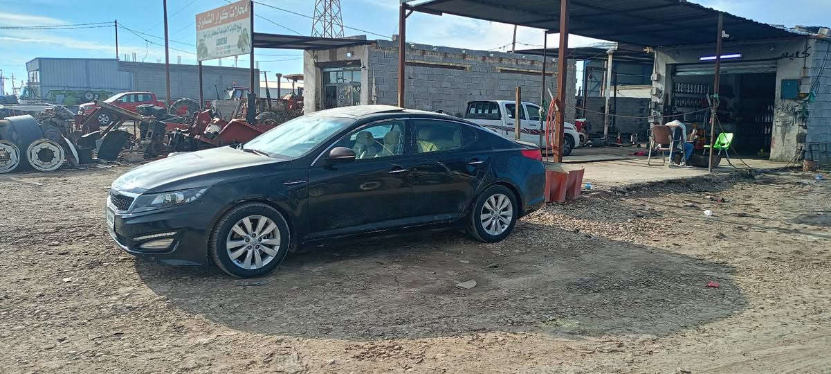 السلام عليكم للبيع سياره نوع اوبتيمه خليجي موديل 2012رقم اربيل وكاله تحويل موجود سنويه نافذه السيارة فول مواصفات واحد على واحد مكينه 2400 كشن كهرباء جهتين لد امامي خلفي صدر جديد كهربائيات كله شغال وجاهز تبريد ثلج تخم تاير امامي خلفي السيارة بيه مكانات صبغ ابيع حزام بدون دواخل شرط السياره جاهز على اخر حبايه ماتصرف عليه كلشي السيارة مال جناي مكان السياره واسط الزبيديه لاستفسار اتصال على الرقم التالي ***********السعر 100وبيه مجال للطيبين بيع فقط
