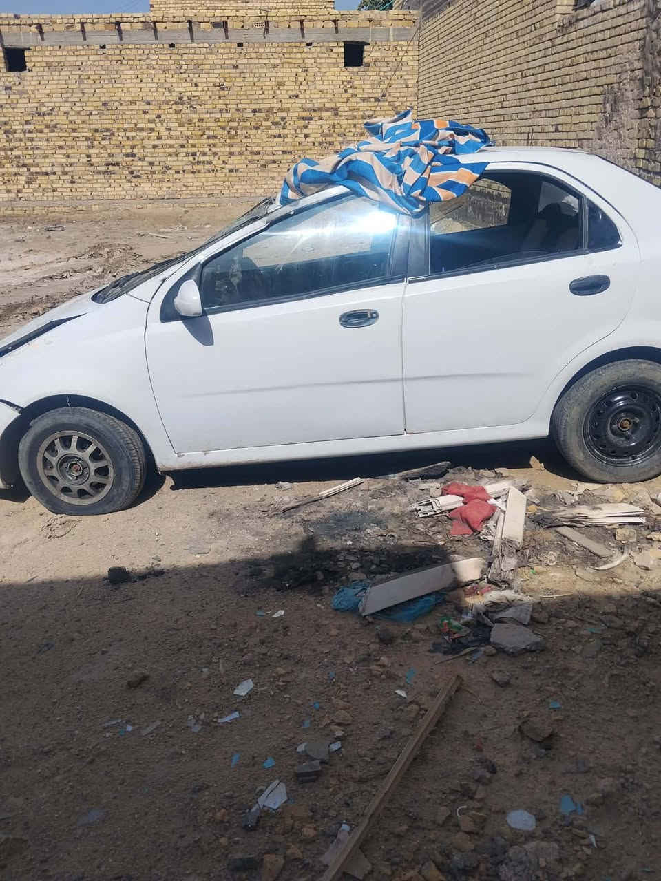 سلام عليكم سياره افيو مديل 5 

ابيع على هاي الحطه رقم بابل سنويه بسمي  جديده ل

( 30 ) 

وسعرها مناااسب  تصال ع رقم

 ***********
