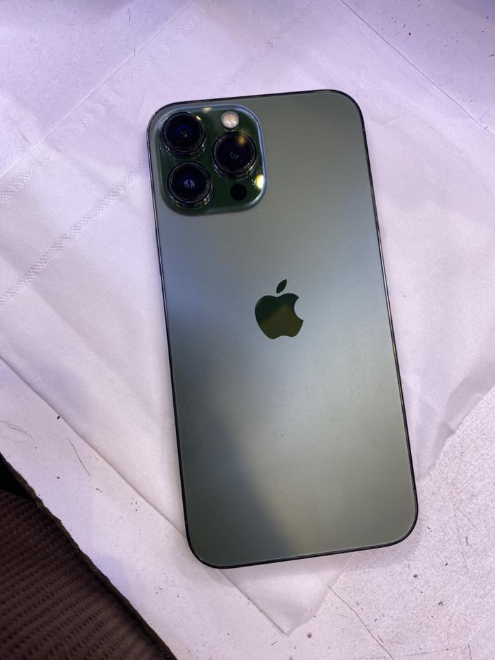 السلام عليكم أيفون 13 برو ماكس مبدل شاشه وكاله بطاريه 90 جهاز شخط مابي ذاكره 256 السعر 575 

***********
