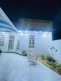 بيت زراعي • ٢٠٠م • أكثر من ٣ غرف