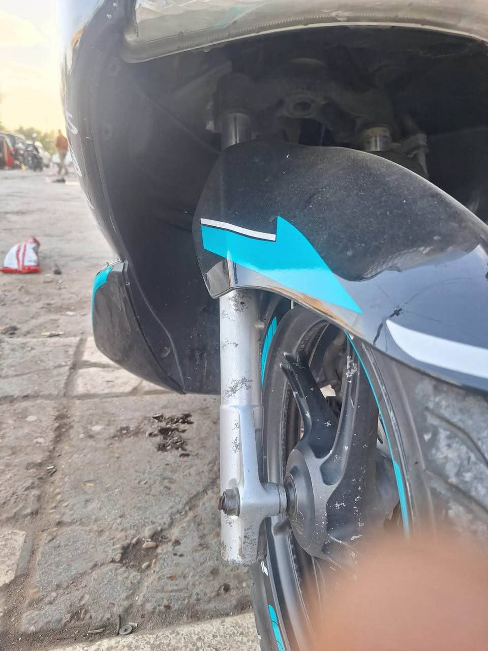 السلام عليكم 
بي سي اكس جيل اول ياباني 
مكينه ١٥٠ 
لون اسود مكينه مكفوله صوت و تبخير 
حساس ازدحام A 
كفراتهه نضاف موشمه 
نكره بكل وقت
ما ماشيه هواي 
 شلعه و معدل بطناش 
بيهه بس القايش تعبان ما بدلته لئن ملكيت اصلي 
مكاني بغداد الشعله بغداد, العراق


**إذا كنت صاحب هذا الإعلان وتريد حذفه لأي سبب، رجاءا أرسل رسالة إلى الدعم الفني**