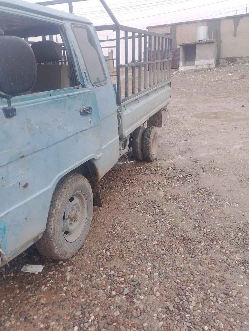 سلام عليكم كياى حمل  ترهم مروس  وترهم من كعده بل شهر ٢ رقم صلاح الدين فحص محرك وكير مالا بزون شرط محرك وكير توير جدد  مكاني جنوب الموصل القياره***********
